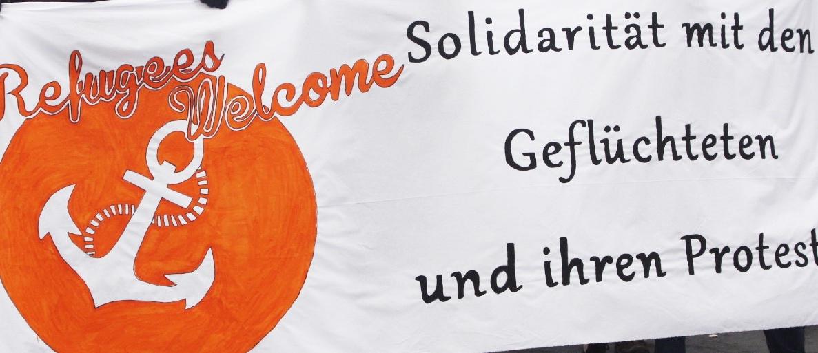Solidarität mit den Geflüchteten!