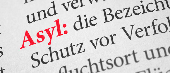 Organisiert euch gegen die Zerstörung des Asylrechts!